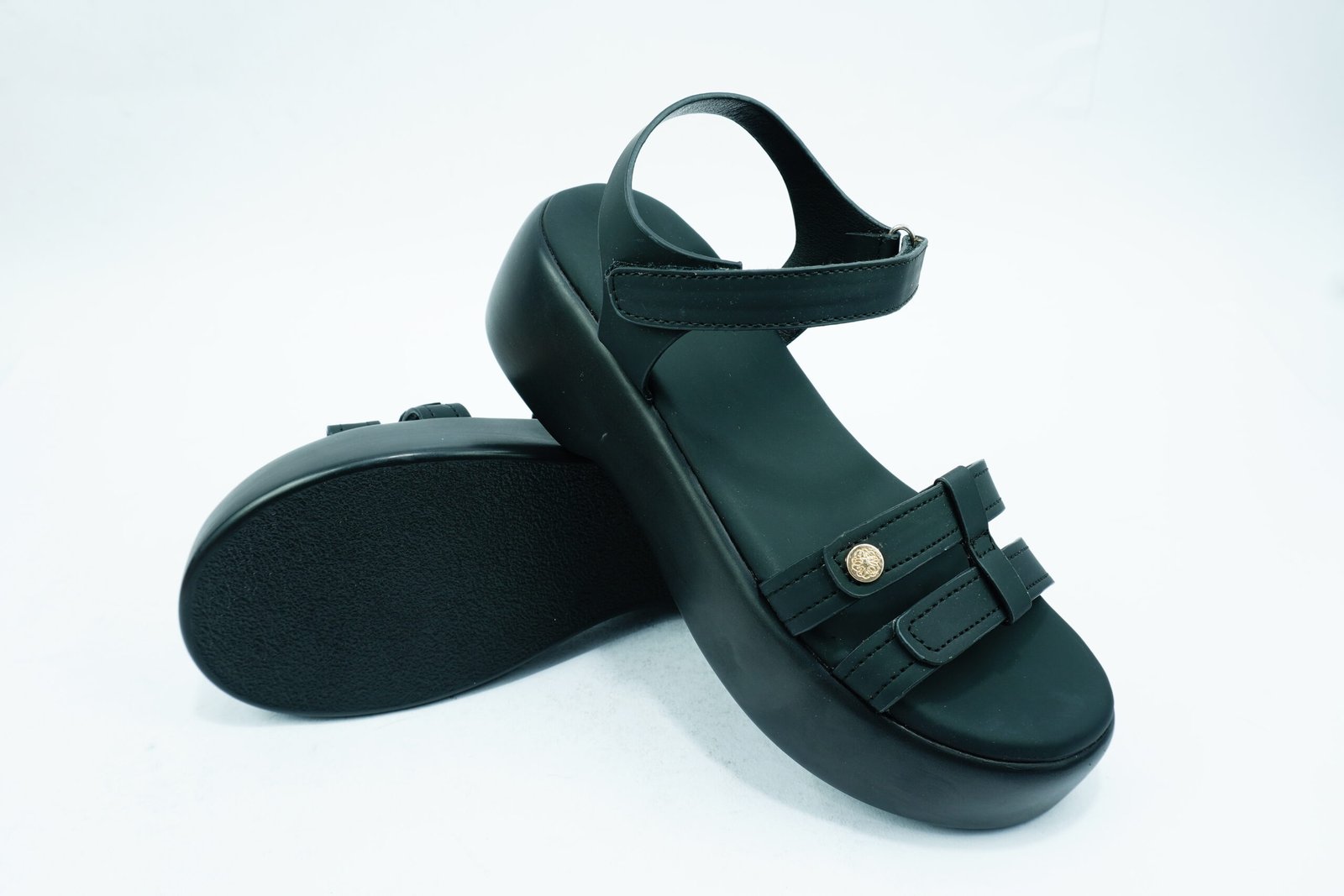 2518 black.jpg 2518 black.jpg